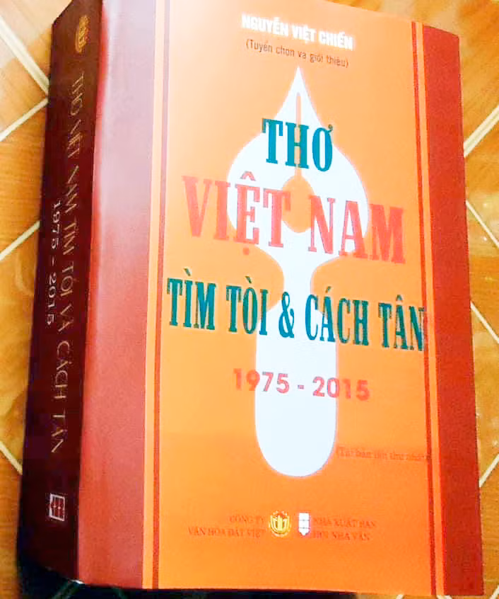 Thơ lục bát cách tân nhìn từ tư duy kiến tạo nhịp điệu mới -0
