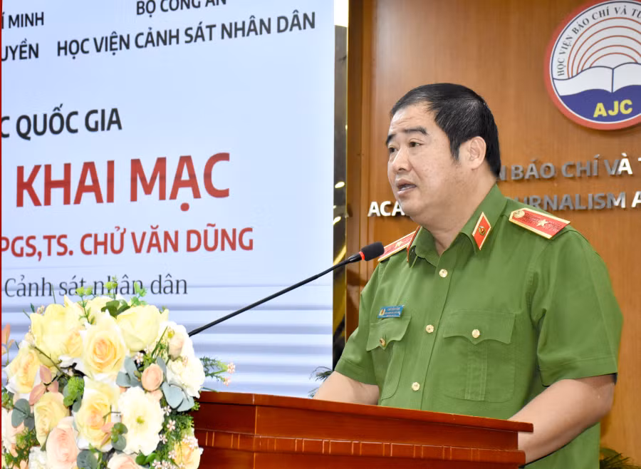 Đẩy mạnh chuyển đổi số trong công tác tư tưởng, lý luận đáp ứng tốt hơn yêu cầu, nhiệm vụ -0