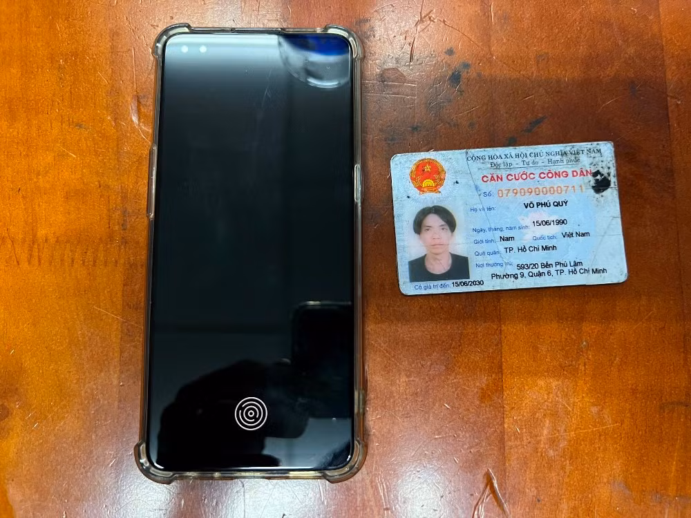 Bắt đối tượng cướp giật tài sản có 2 tiền án -0