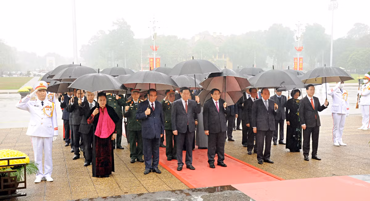 Lãnh đạo Đảng, Nhà nước vào Lăng viếng Chủ tịch Hồ Chí Minh -0