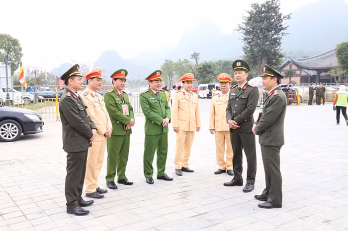 Bảo đảm an ninh, trật tự Lễ khai hội chùa Tam Chúc năm 2023 -0
