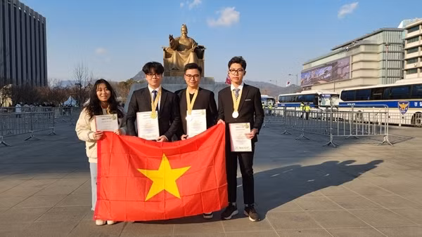 Học sinh Việt Nam giành HCV Olympic Phát minh và Sáng tạo thế giới năm 2023