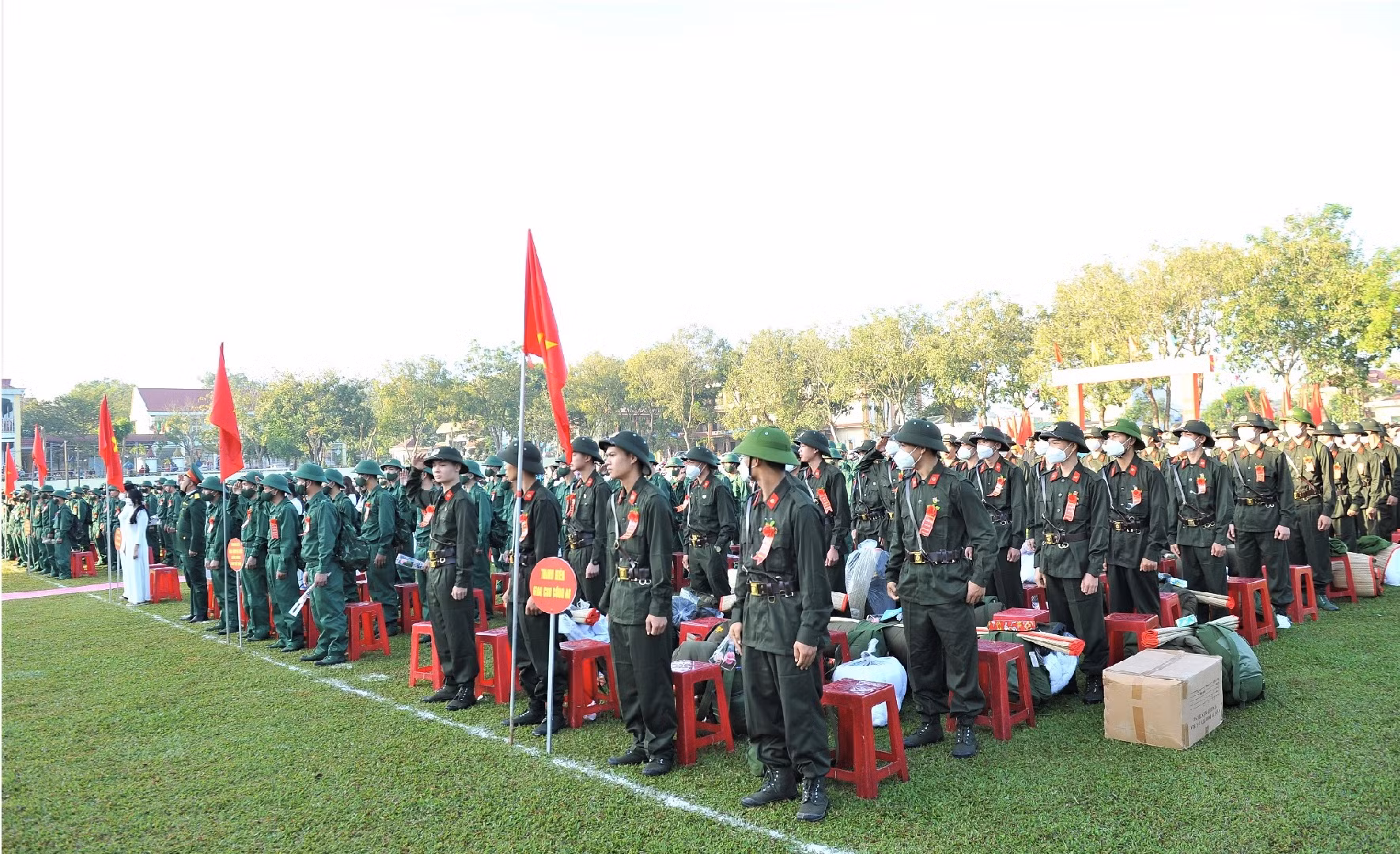 Nguyện cống hiến sức trẻ cho Tổ quốc -0