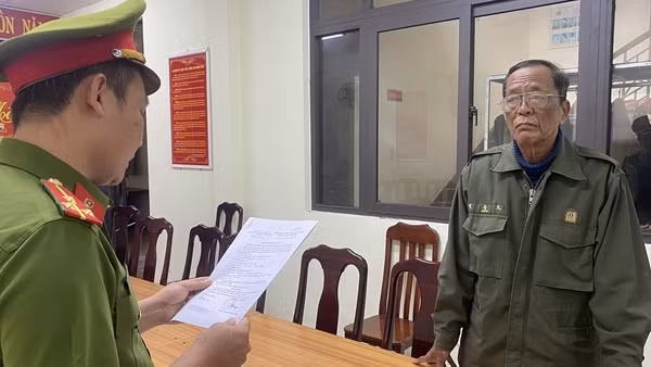 Vụ chia lô bán đất công: Giám đốc cùng cựu Phó chủ tịch phường “vào lò”