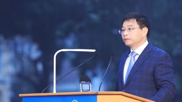 Thượng tôn pháp luật để xây dựng văn hóa giao thông an toàn