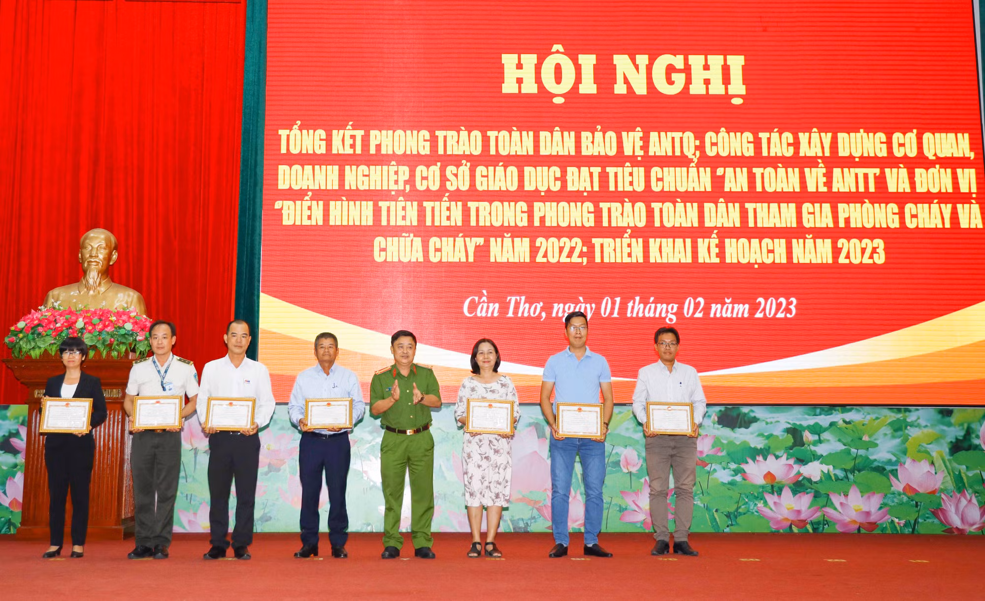TP Cần Thơ đạt nhiều hiệu quả trong phong trào Toàn dân bảo vệ ANTQ -1