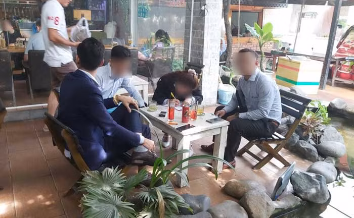 Khốn khổ như sale, “cò” đất thời... “ngộp bank” -0