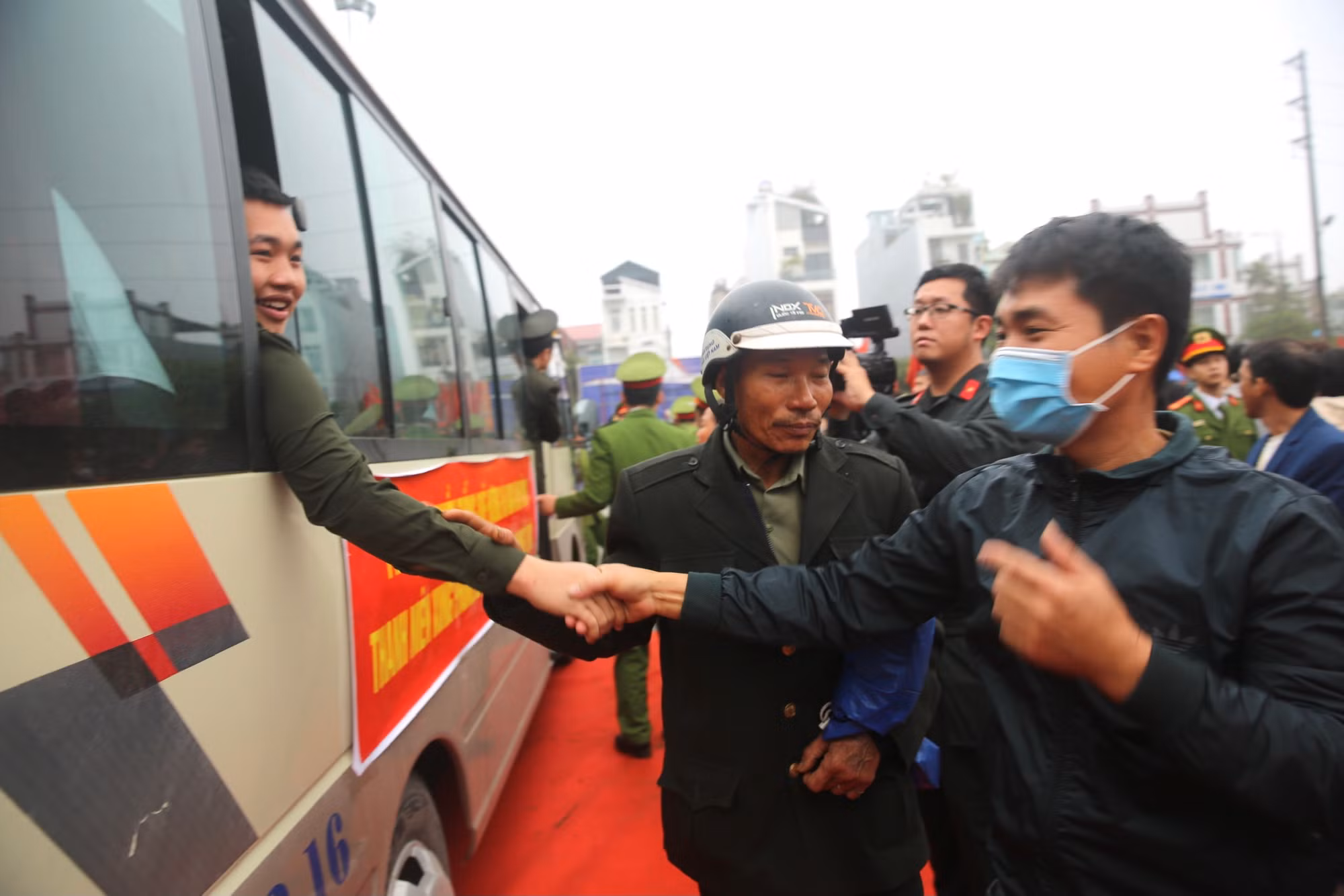Thứ trưởng Nguyễn Duy Ngọc dự Lễ giao nhận quân ở Hà Nam -0