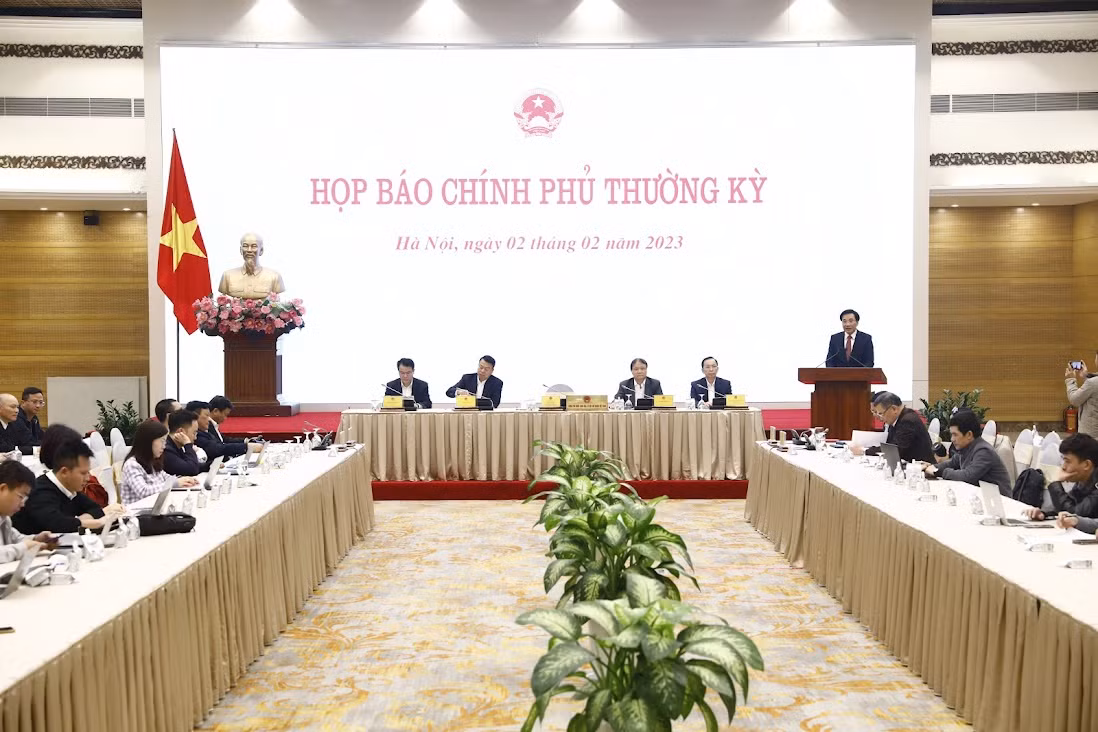 Thứ trưởng Bộ Công thương lý giải việc điều chỉnh giá điện và khoản lỗ 31.000 tỷ của EVN -0