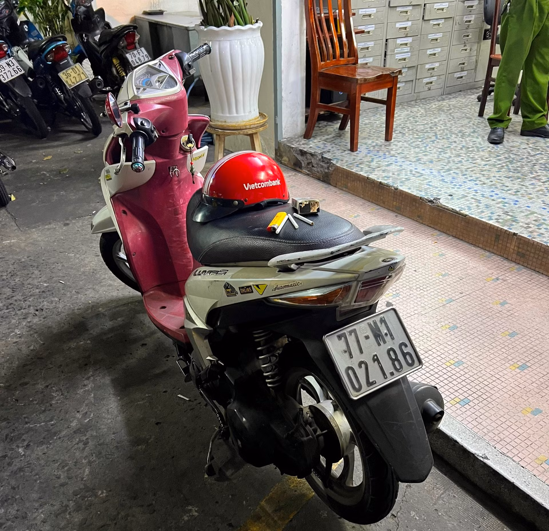 Bắt đối tượng cướp giật tài sản có 2 tiền án -0