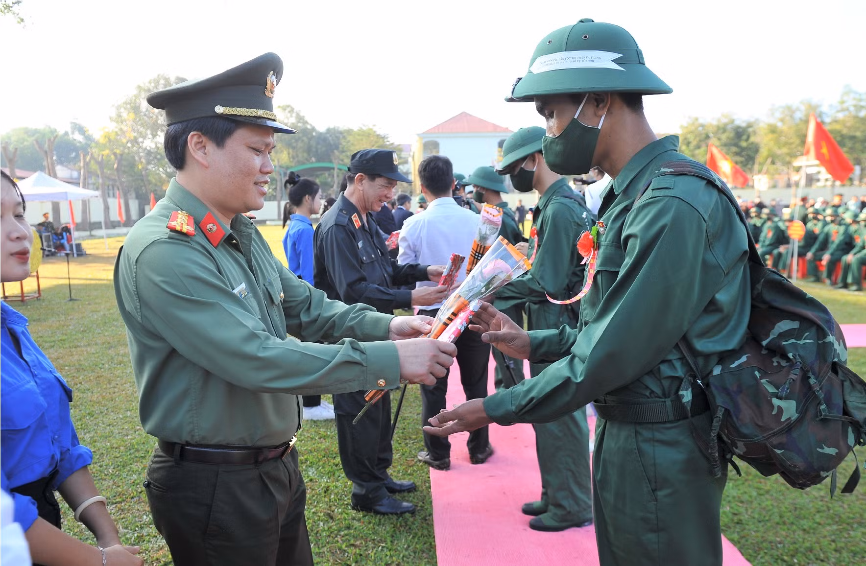Nguyện cống hiến sức trẻ cho Tổ quốc -0
