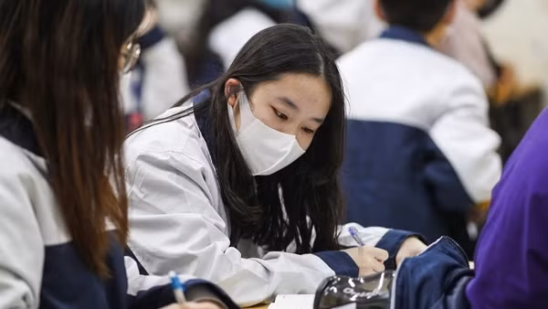 Kiểm tra học kỳ bằng hình thức trực tuyến: Làm gì để hạn chế gian lận? ảnh 2