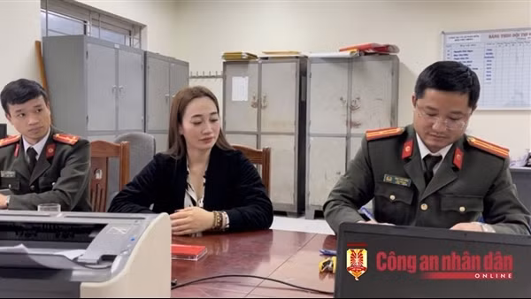 Phạt cô đồng bổ cau “đúng nhận, sai cãi” 7,5 triệu đồng, buộc gỡ bỏ thông tin