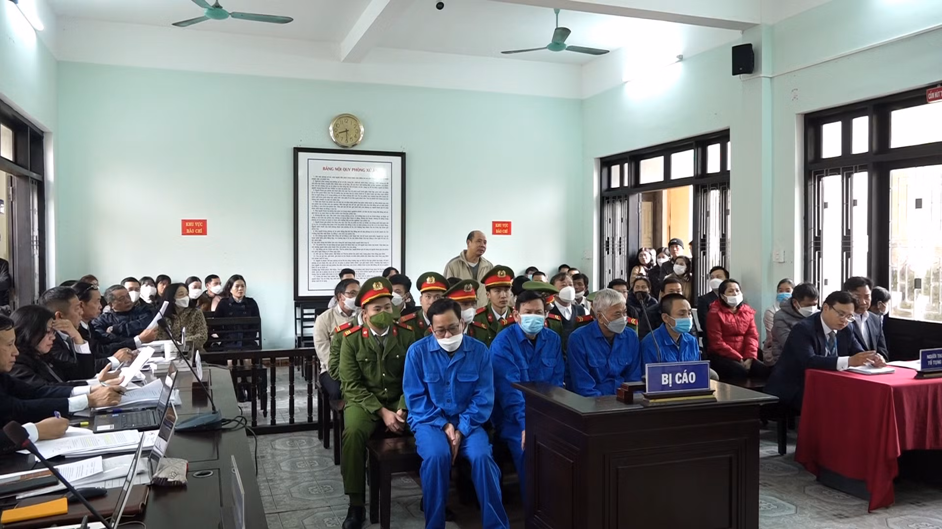 Đường vào trại giam của nguyên Giám đốc Cảng hàng không quốc tế Phú Bài -0