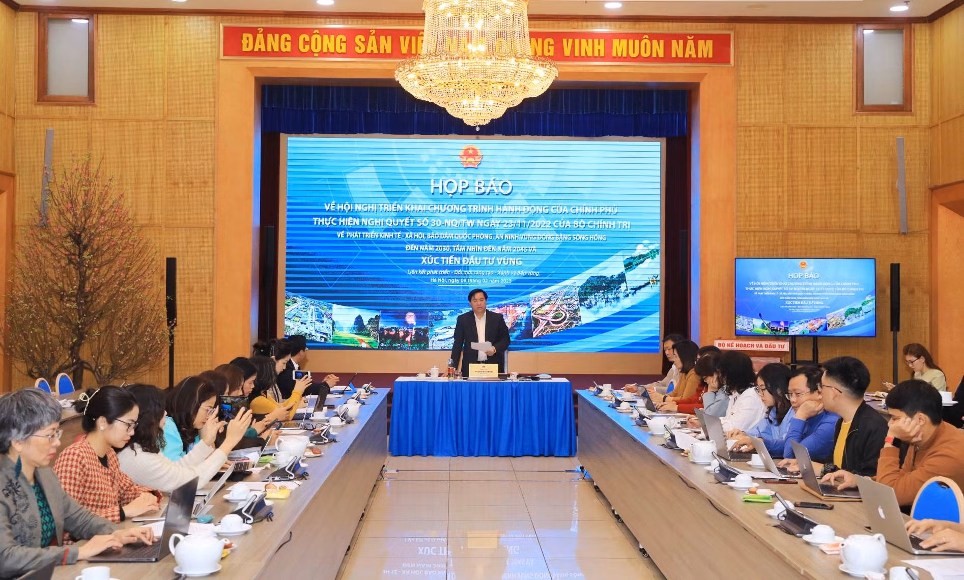 Phát triển vùng đồng bằng Sông Hồng trở thành vùng hiện đại, văn minh, đậm đà bản sắc dân tộc -0