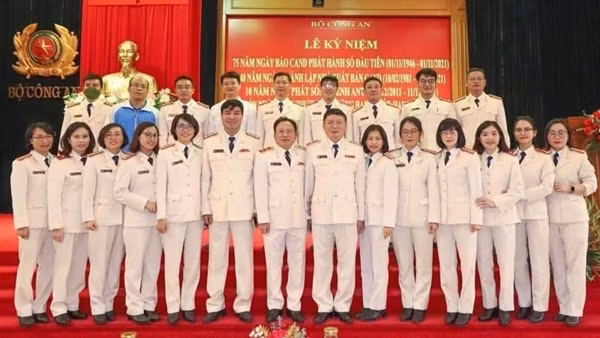 Nhà xuất bản CAND - hành trình 42 năm&nbsp;lan tỏa tri thức trong và ngoài lực lượng CAND
