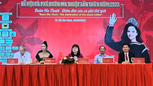 Hoa hậu H’Hen Niê làm đại sứ Lễ hội cà phê Buôn Ma Thuột 2023