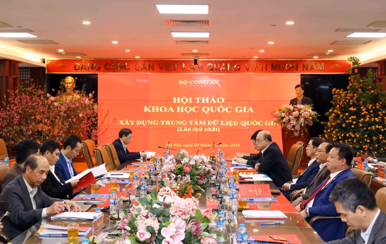 Xây dựng Trung tâm Dữ liệu quốc gia tại Việt Nam là yêu cầu rất cấp bách -0
