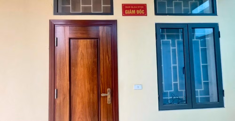 Giám đốc và phó giám đốc Ban Quản lý dự án bị khởi tố về tội nhận hối lộ -0