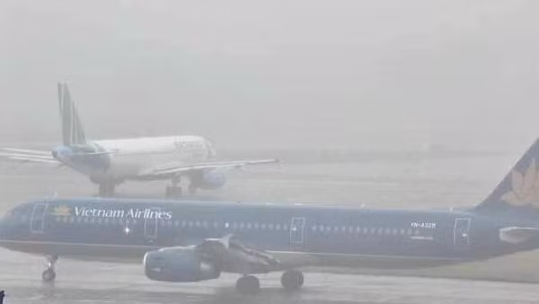 Hàng không Việt Nam tăng cường biện pháp an toàn đối phó với sương mù