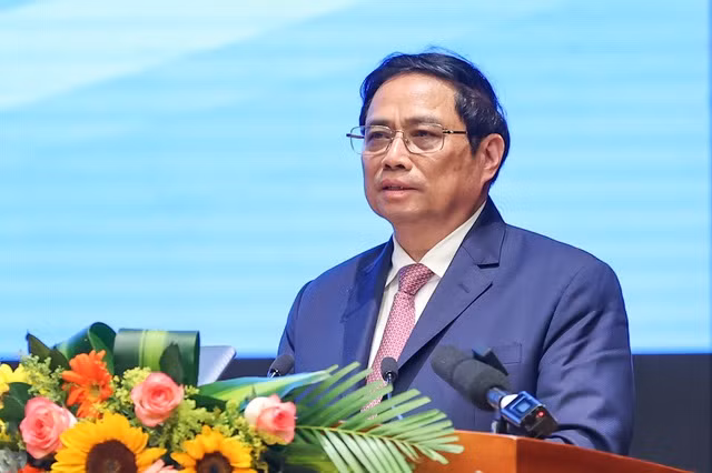 Thủ tướng: Quyết tâm biến Bắc Trung Bộ và Duyên hải Trung Bộ thành vùng đất giàu có, giàu bản sắc văn hóa và nhiều đột phá hơn nữa -0