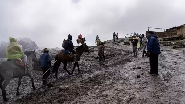 Lở đất nghiêm trọng ở Peru, hơn 20 người thương vong