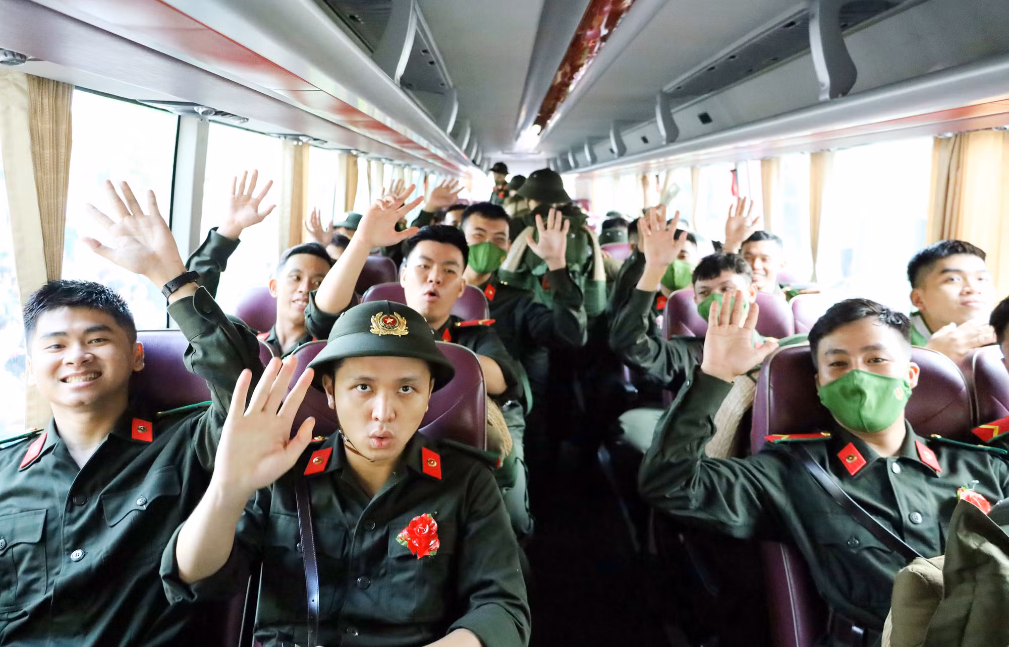 Thứ trưởng Lê Quốc Hùng dự Lễ giao, nhận quận tại TP Cần Thơ -0