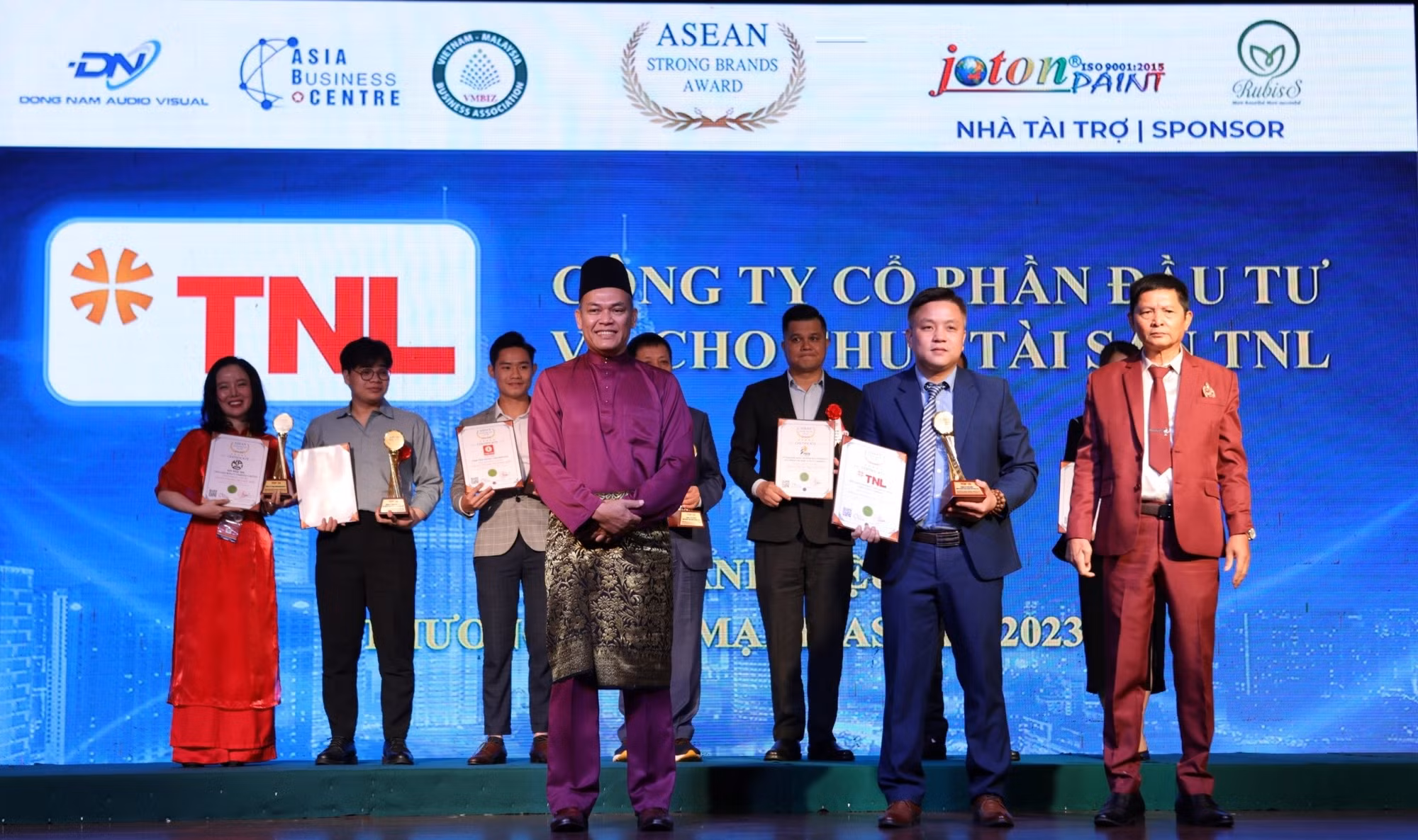 TNL vào Top 10 Thương hiệu mạnh ASEAN 2023 -0