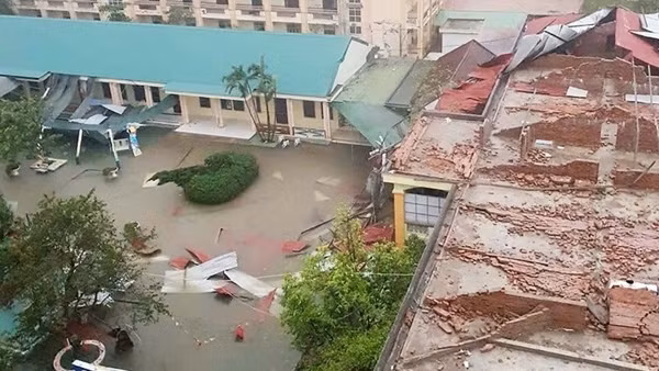 Hàng nghìn cơ sở giáo dục bị thiệt hại nặng nề do bão số 10