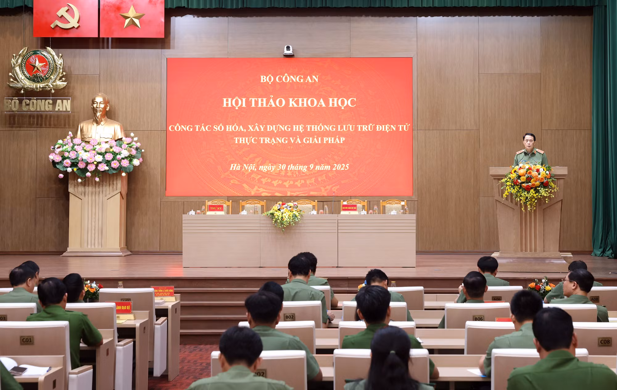 Đẩy mạnh số hóa, hiện đại hóa công tác lưu trữ trong CAND -0