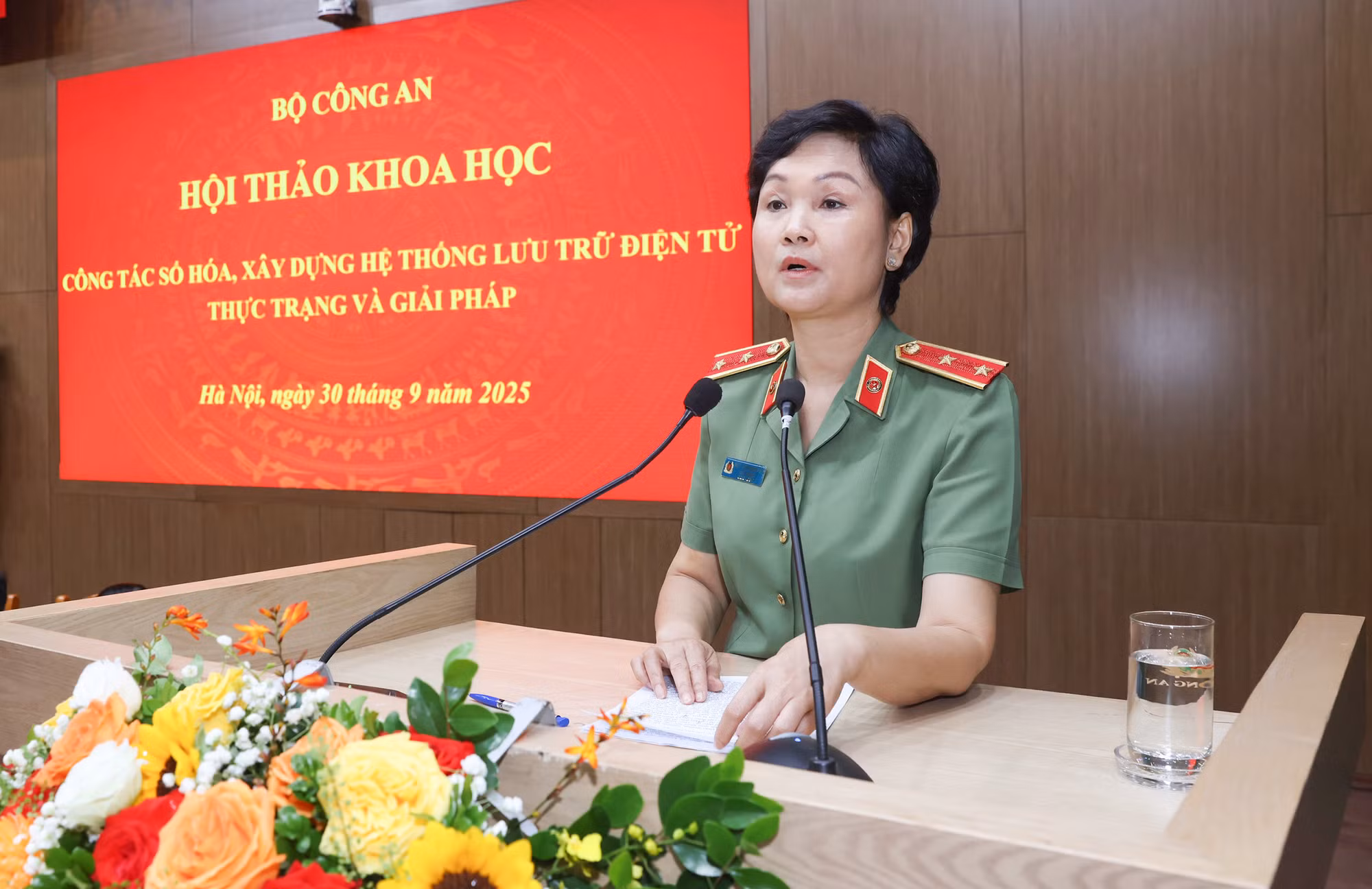 Đẩy mạnh số hóa, hiện đại hóa công tác lưu trữ trong CAND -0