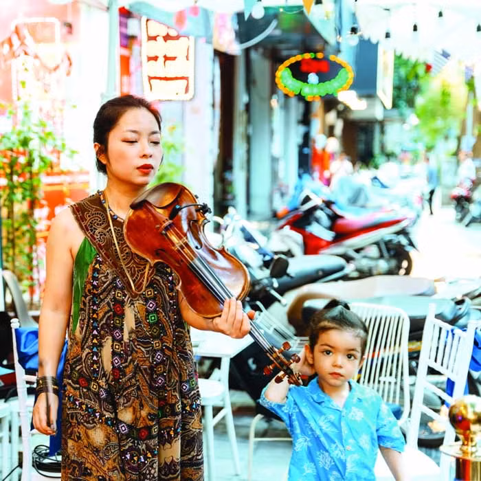 nghệ sĩ trịnh minh hiền và con gái.jpg -0