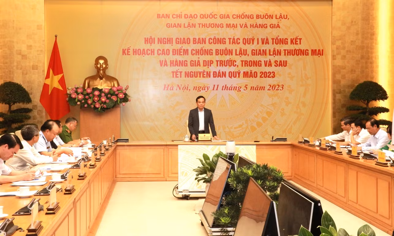 Xây dựng mỗi người dân là một người tiêu dùng thông minh góp phần chống buôn lậu, hàng giả -0