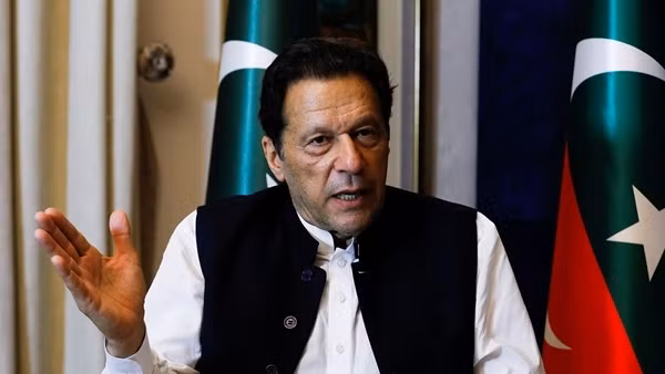 Giữa bất ổn và bạo loạn, Tòa án tối cao Pakistan yêu cầu thả cựu Thủ tướng