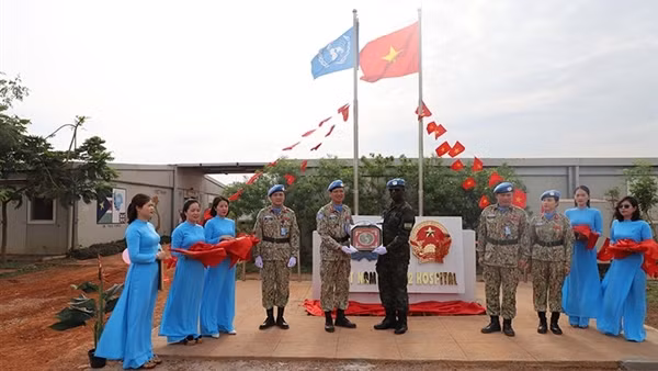 Khánh thành cột cờ ở Nam Sudan nhân kỷ niệm ngày sinh Chủ tịch Hồ Chí Minh
