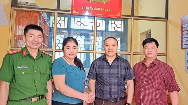 Trả lại 250 triệu đồng do chuyển nhầm tài khoản ngân hàng