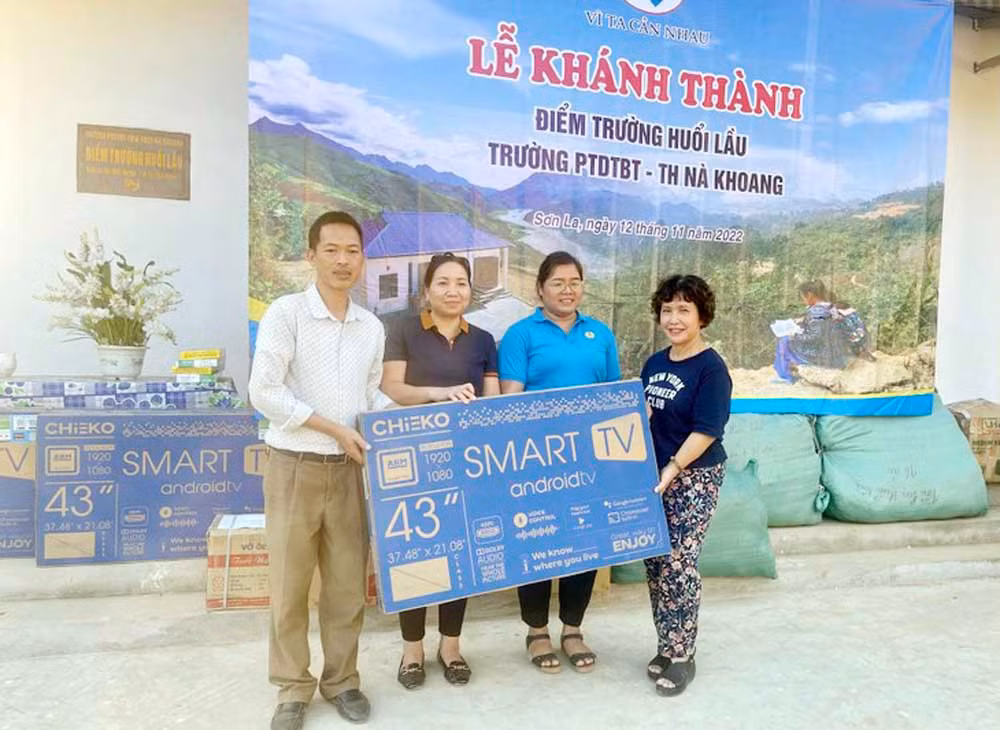 nhóm thiện nguyện vì ta cần nhau đã xây những điểm trường vùng cao-ảnh vovworld.vn.jpg -0