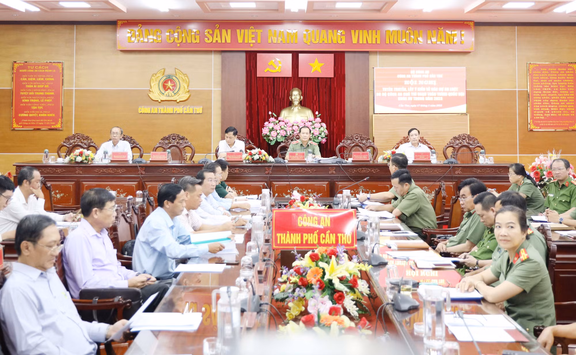 Công an TP Cần Thơ lấy ý kiến đóng góp các dự án luật do Bộ Công an chủ trì soạn thảo trình Quốc hội -0