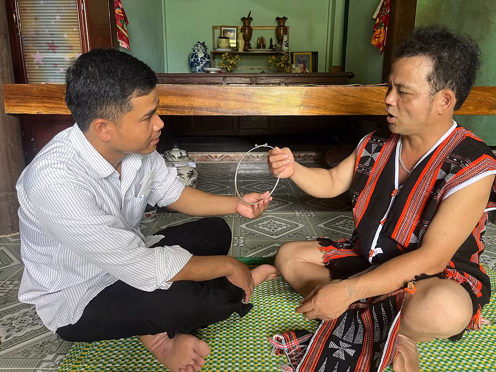 cơtu2.jpg -0