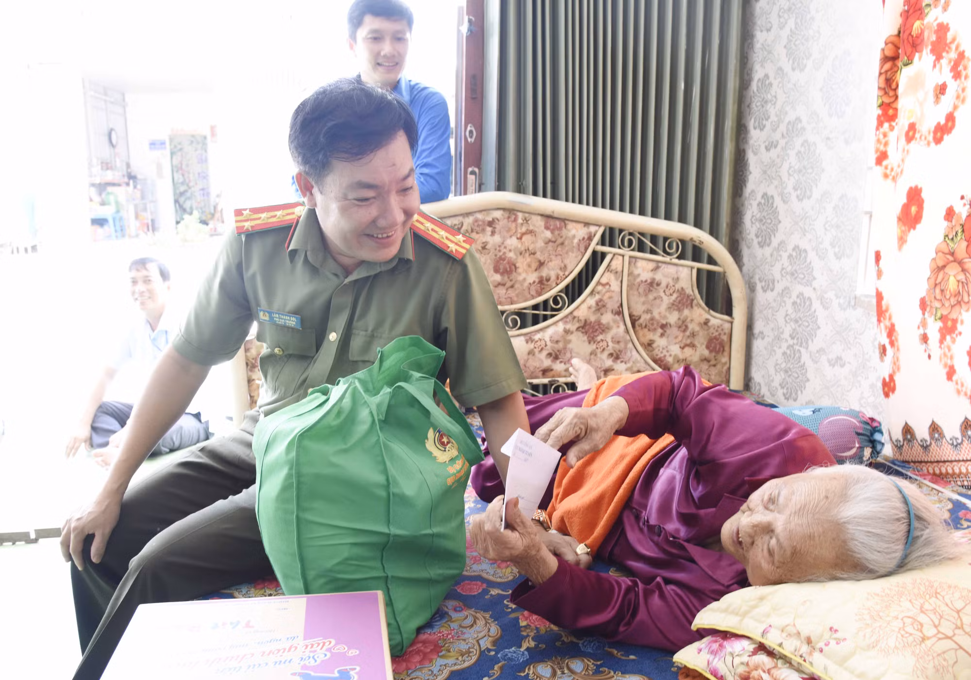 Cục Ngoại tuyến về nguồn sinh hoạt chính trị tại Cà Mau -1