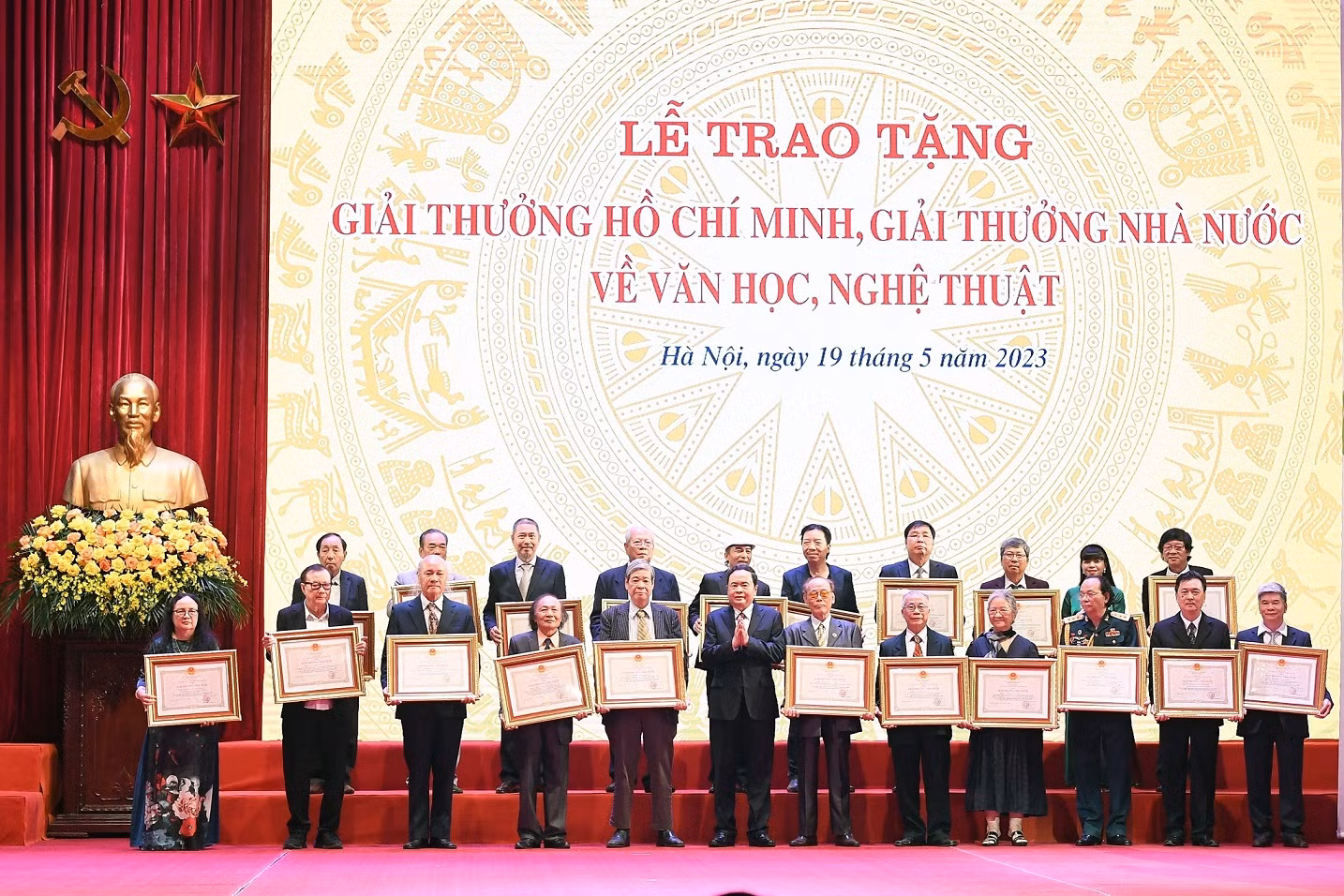 Trao Giải thưởng Hồ Chí Minh, Giải thưởng Nhà nước về văn học nghệ thuật năm 2021 -0
