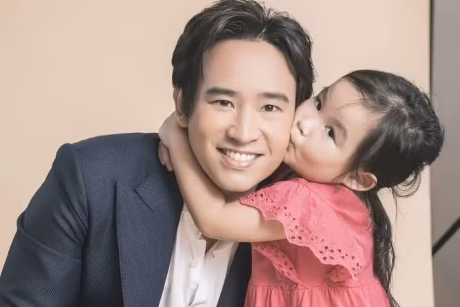 Ai là người đang tạo cơn địa chấn trên chính trường Thái Lan? -0