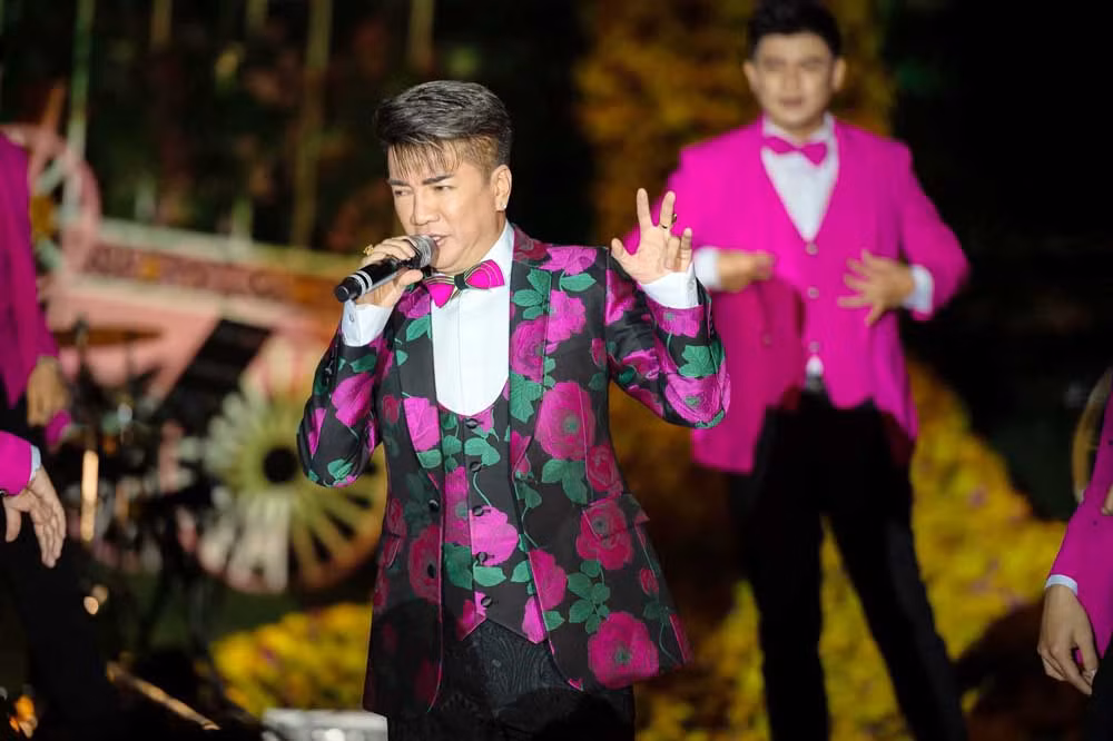 2 ong hoang nhac viet.jpg -0