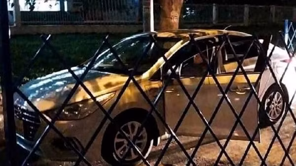 Tài xế tử vong bất thường trong xe ô tô 5 chỗ