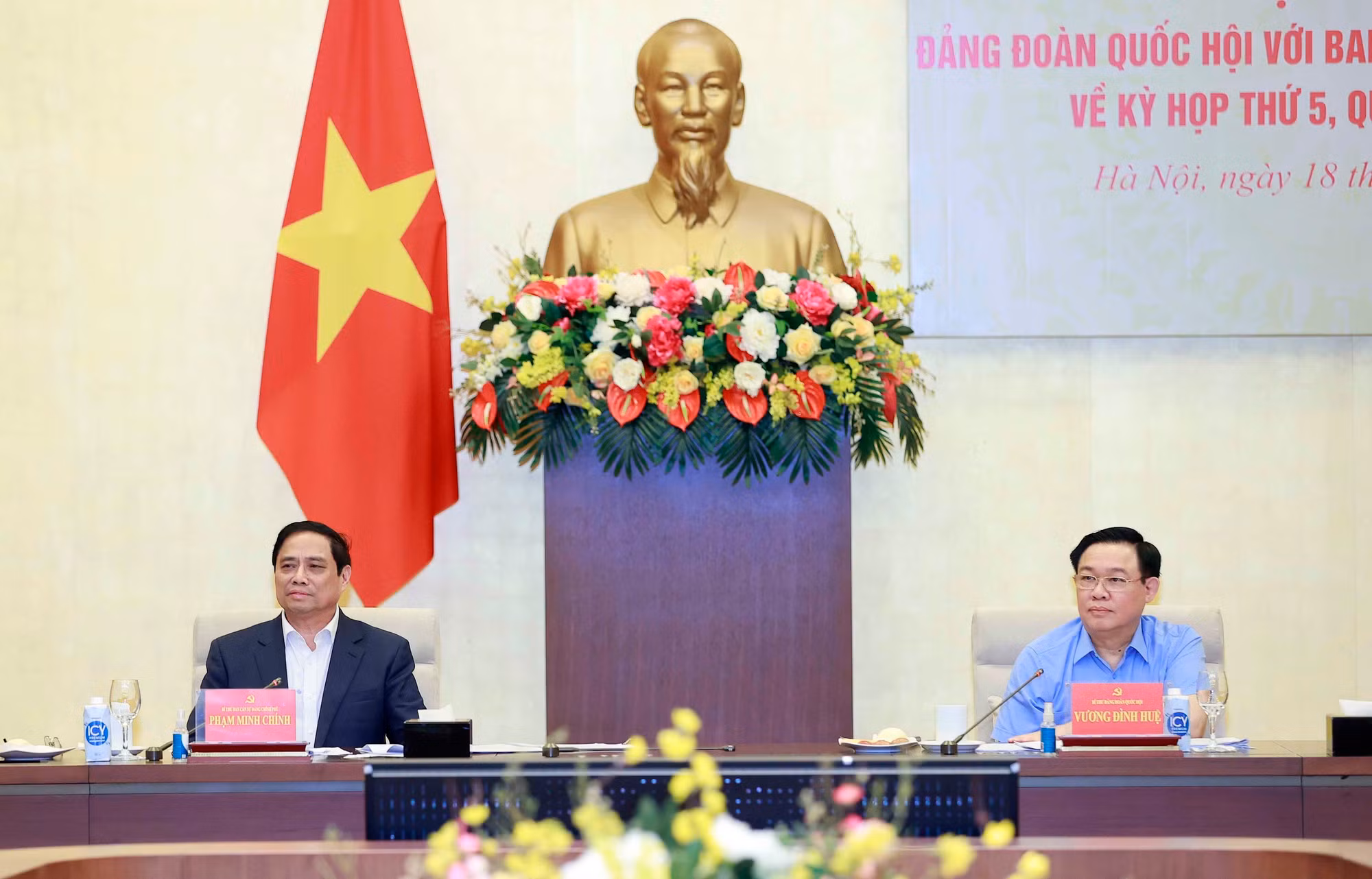 vna_potal_dang_doan_quoc_hoi_va_ban_can_su_dang_chinh_phu_chuan_bi_cho_ky_hop_thu_5_quoc_hoi_khoa_xv_6738482.jpg -0