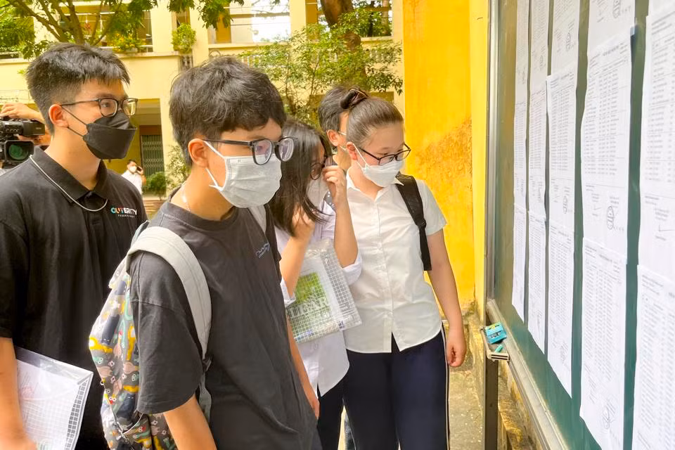 Học sinh Hà Nội dự kiến phải đóng học phí gấp đôi so với trước -0