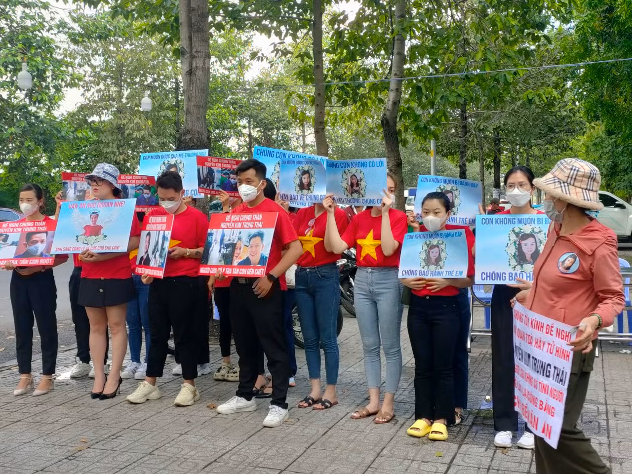 Y án sơ thẩm người cha trong vụ hành hạ bé gái 8 tuổi -0