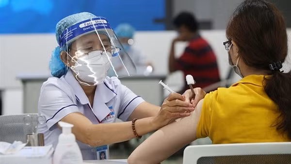 Tử vong do COVID-19 vẫn cao hơn tử vong do các bệnh truyền nhiễm khác