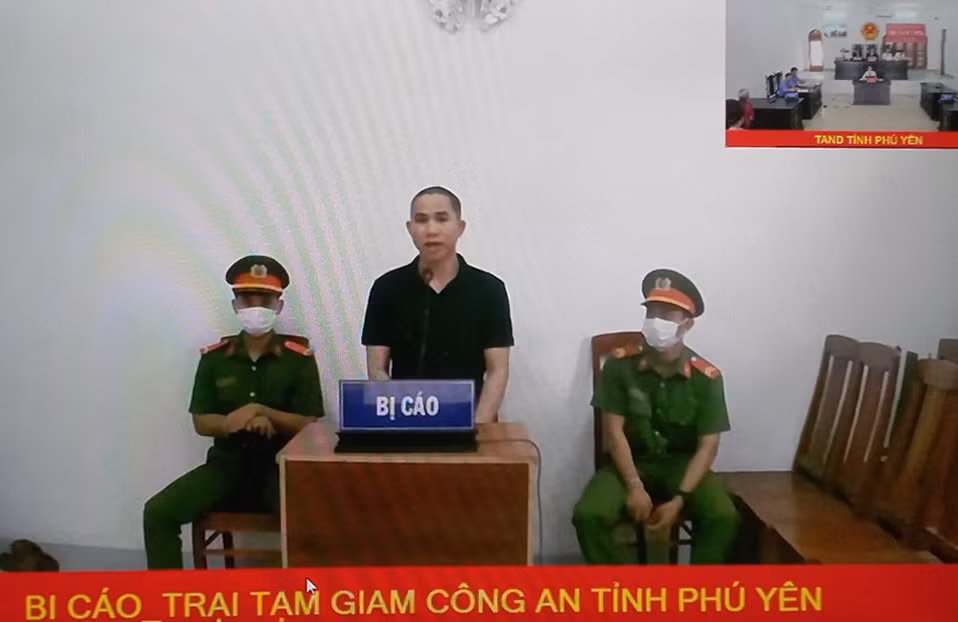 Lãnh án 30 năm tù sau ba lần thuê xe tự lái để cầm cố bằng giấy tờ giả -0