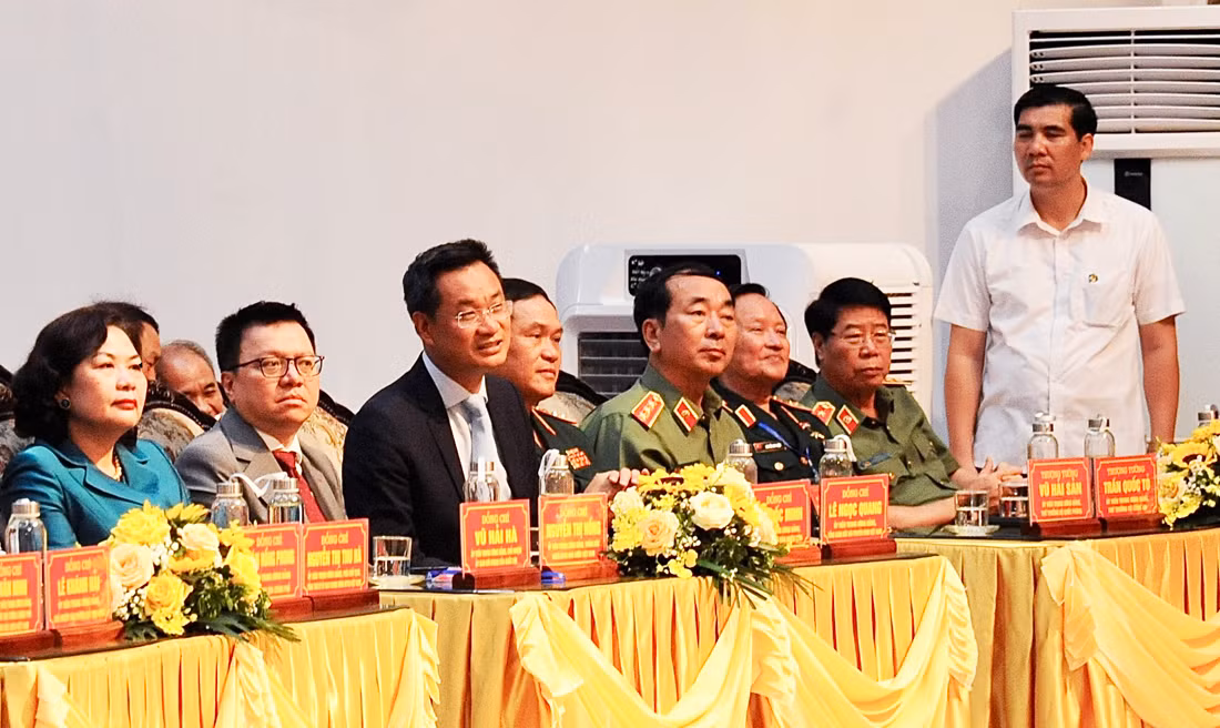 Chủ tịch nước Võ Văn Thưởng dự Lễ kỷ niệm 60 năm Ngày Bác Hồ về thăm Đảng bộ và nhân dân tỉnh Nam Định -0